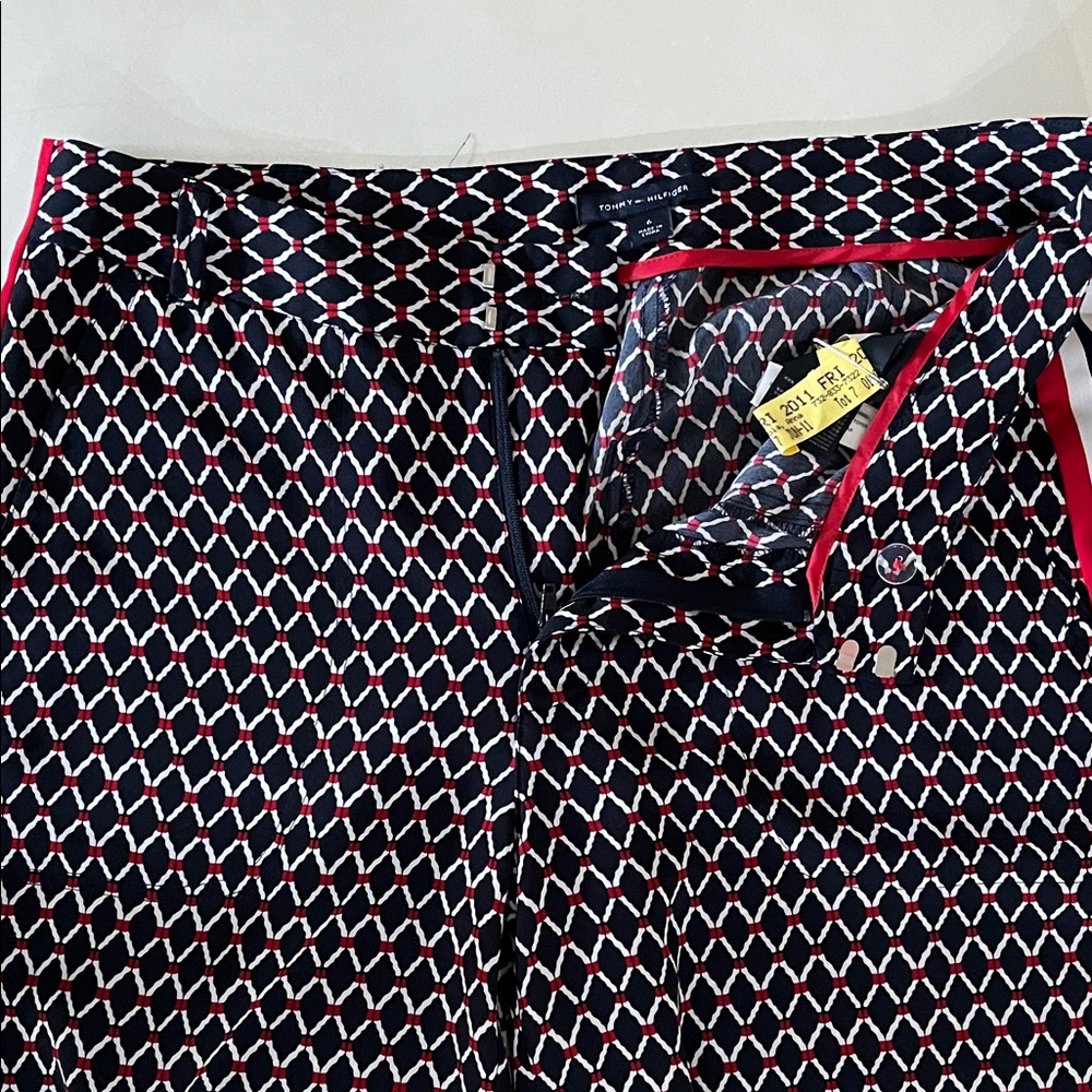 Tommy Hilfiger Navy and Red Patterned Pants size4